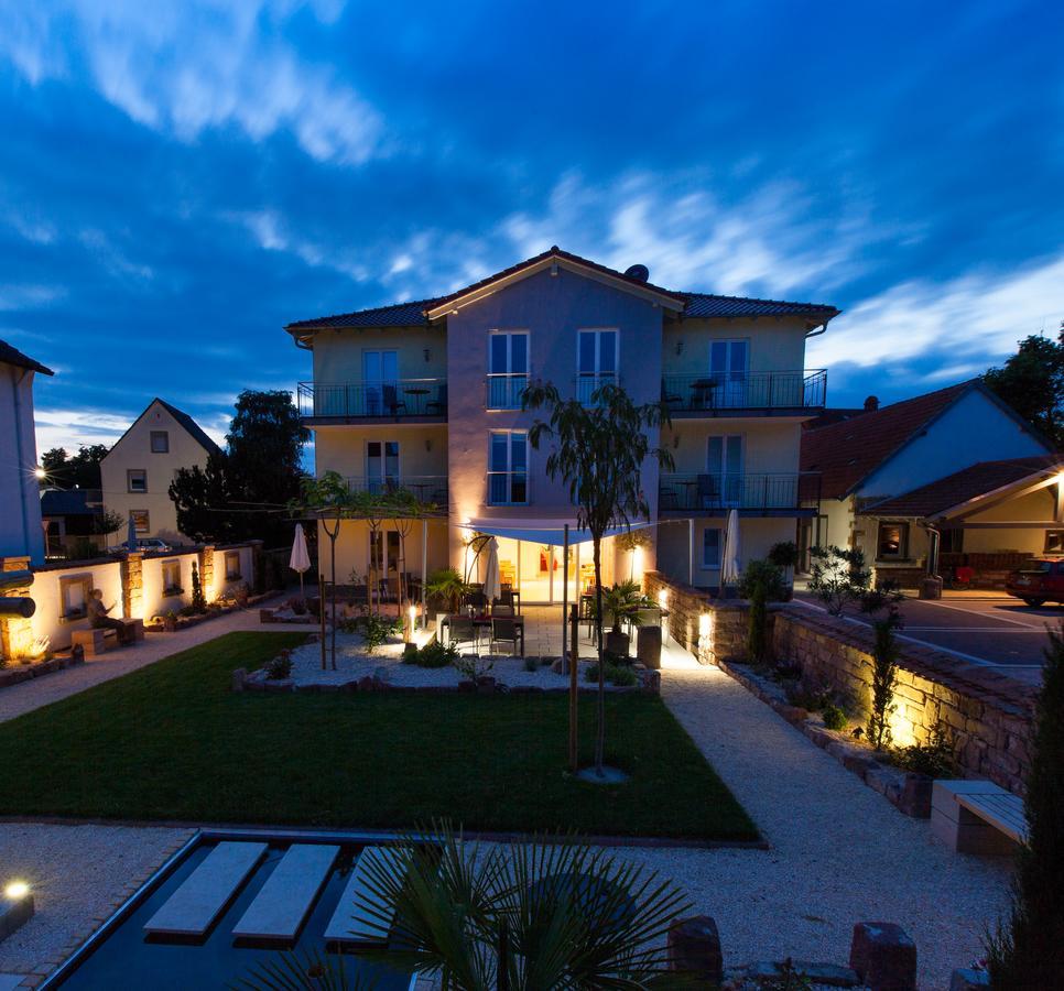 Bed and Breakfast Casa Palatina Grosskarlbach Exterior foto